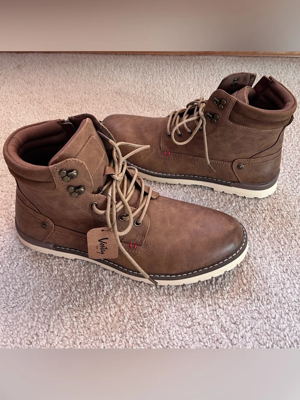 Vostey nwt men’s